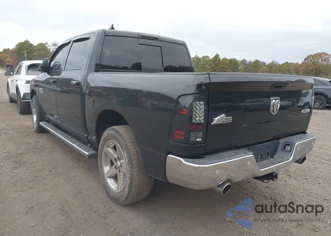 2016 Ram 1500 Big Horn z USA, uszkodzony, nr VIN 1C6RR7LT9GS116850